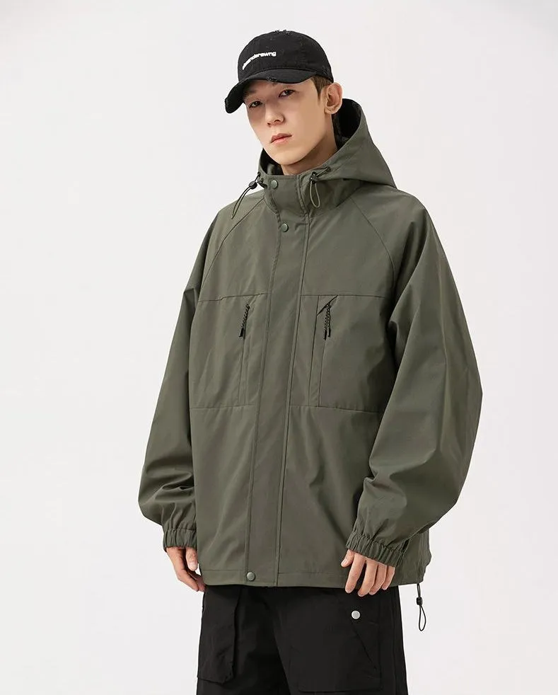 Relaxed-fit Hooded Rain Coat Featuring a Zip-up Design