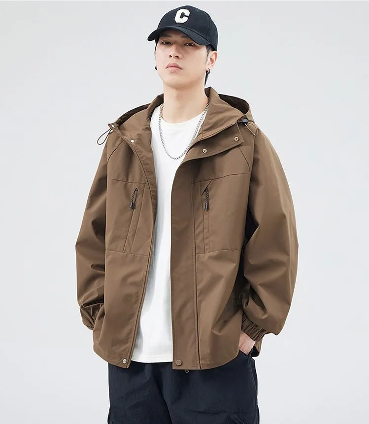 Relaxed-fit Hooded Rain Coat Featuring a Zip-up Design