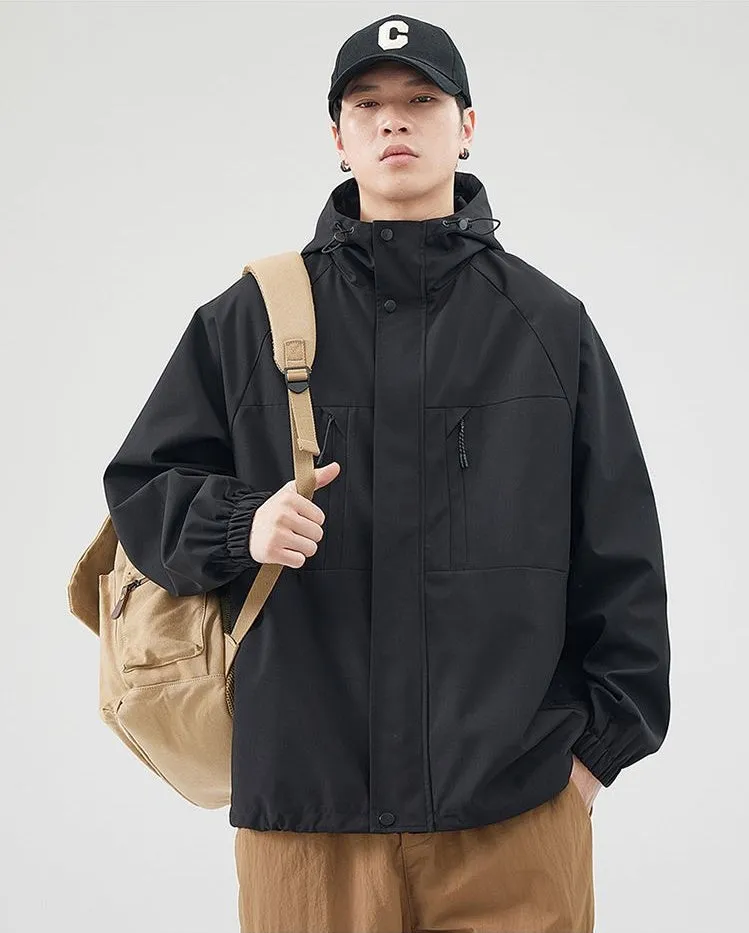 Relaxed-fit Hooded Rain Coat Featuring a Zip-up Design