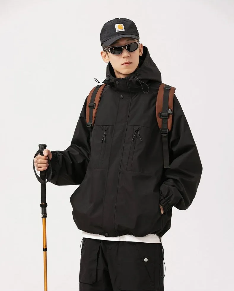 Relaxed-fit Hooded Rain Coat Featuring a Zip-up Design