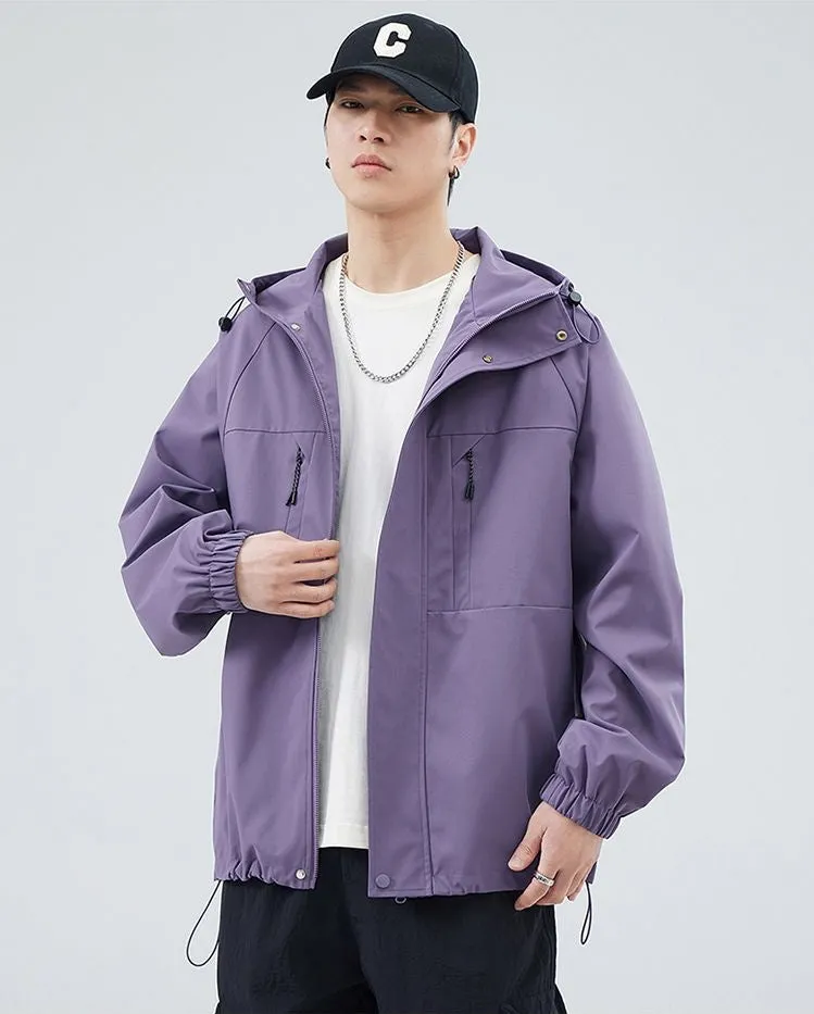 Relaxed-fit Hooded Rain Coat Featuring a Zip-up Design