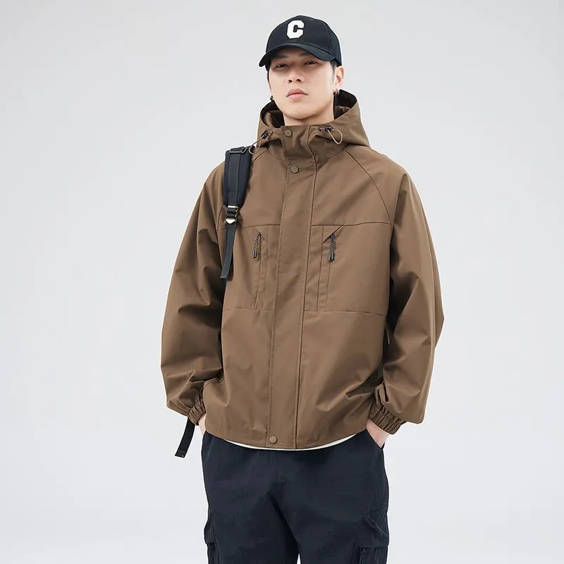 Relaxed-fit Hooded Rain Coat Featuring a Zip-up Design