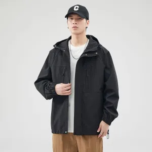 Relaxed-fit Hooded Rain Coat Featuring a Zip-up Design