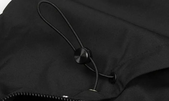 Relaxed-fit Hooded Rain Coat Featuring a Zip-up Design