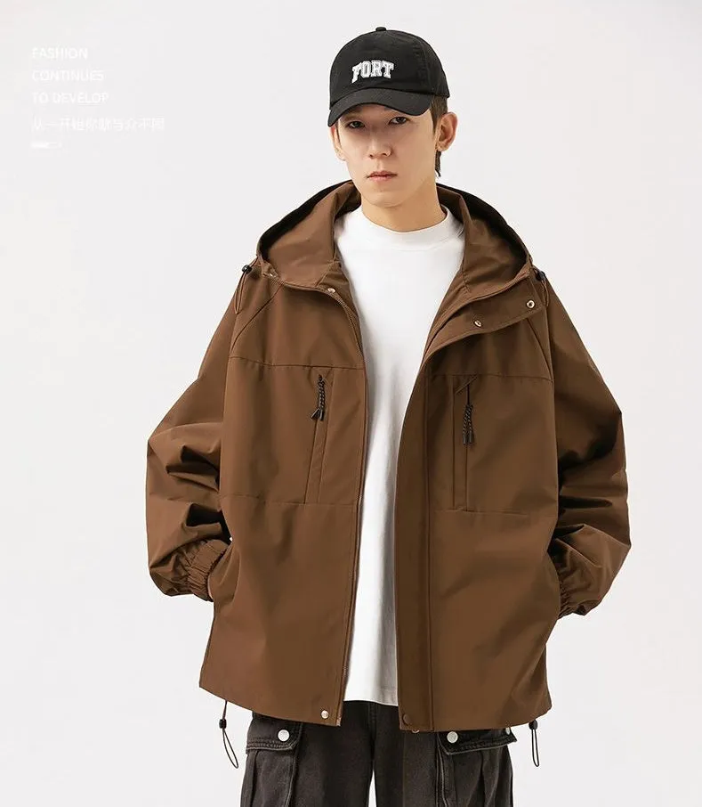 Relaxed-fit Hooded Rain Coat Featuring a Zip-up Design
