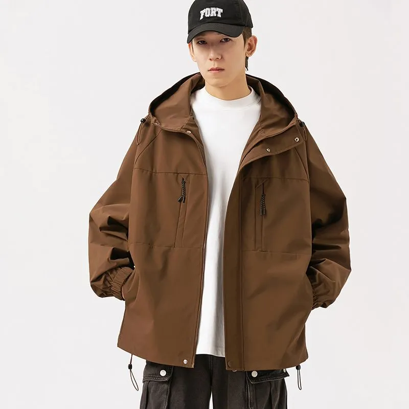 Relaxed-fit Hooded Rain Coat Featuring a Zip-up Design