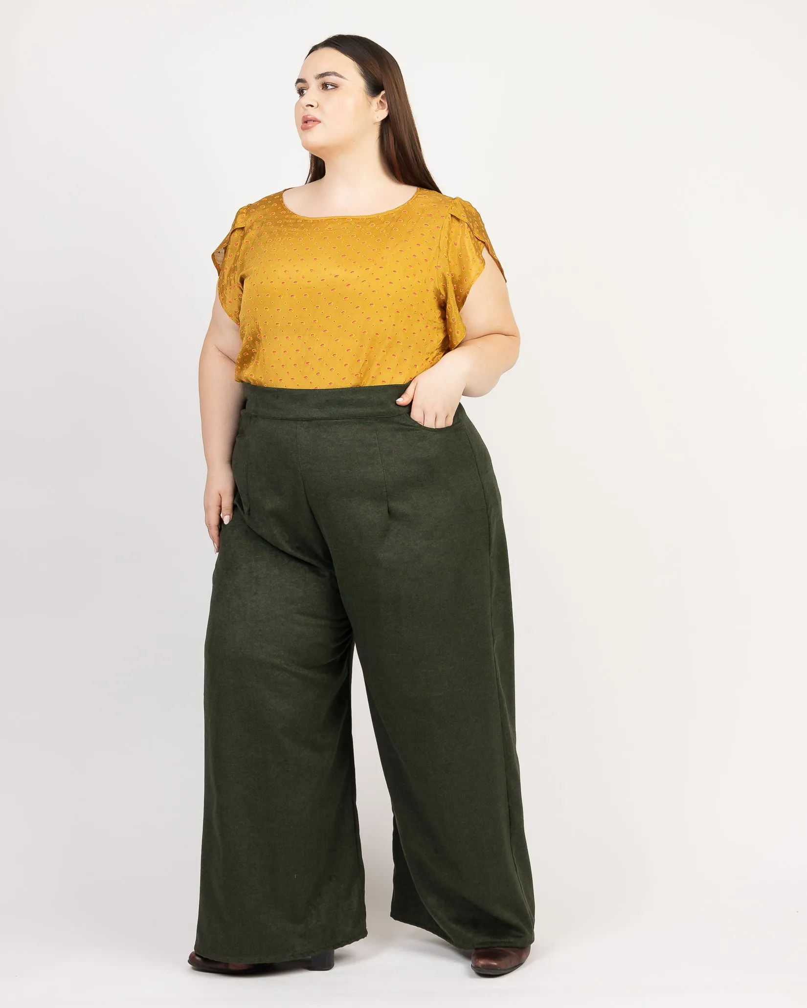 Respect | Straight-Legged Trousers