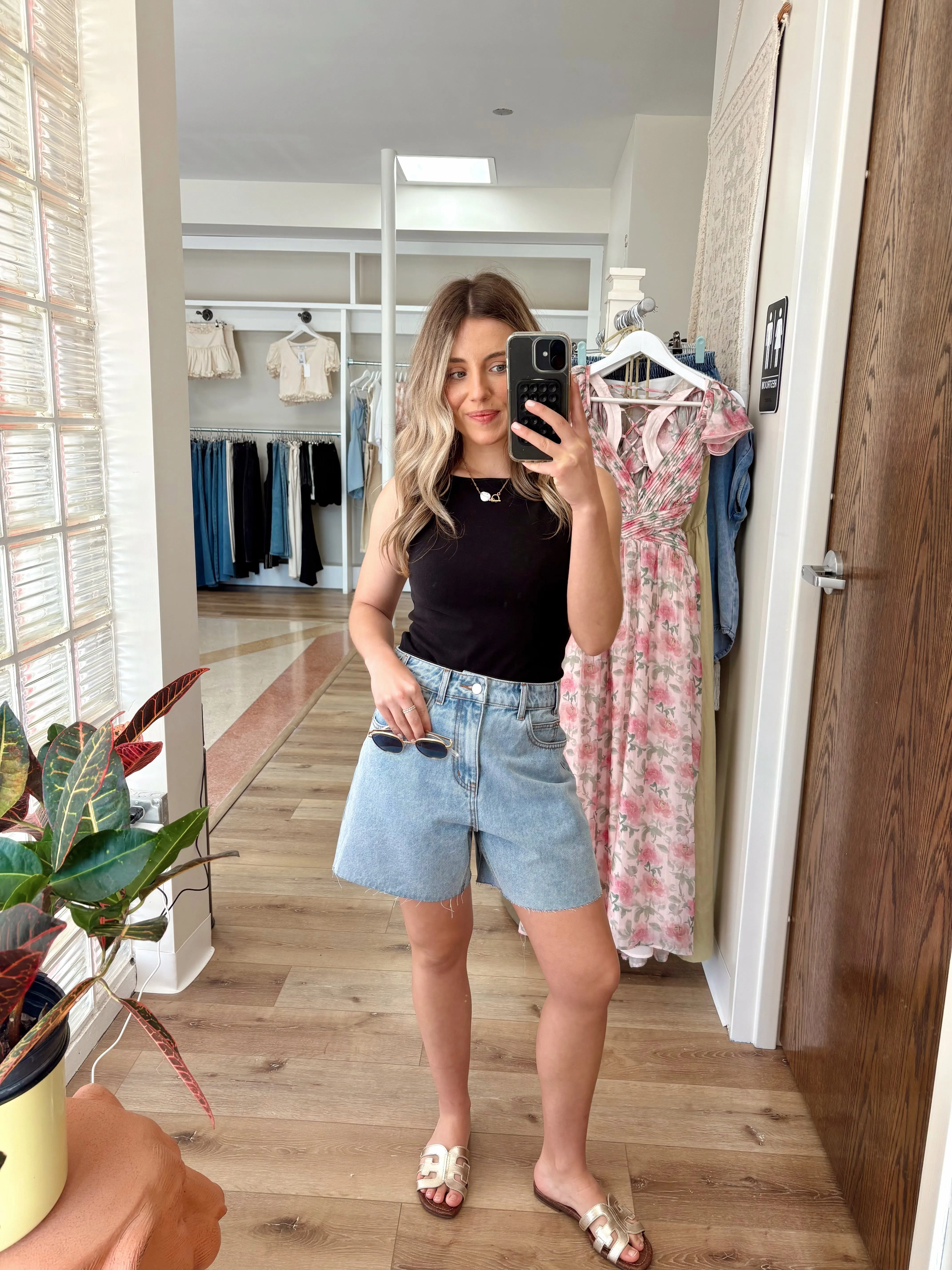 *Restock* Millie Washed Denim Shorts Lt Wash