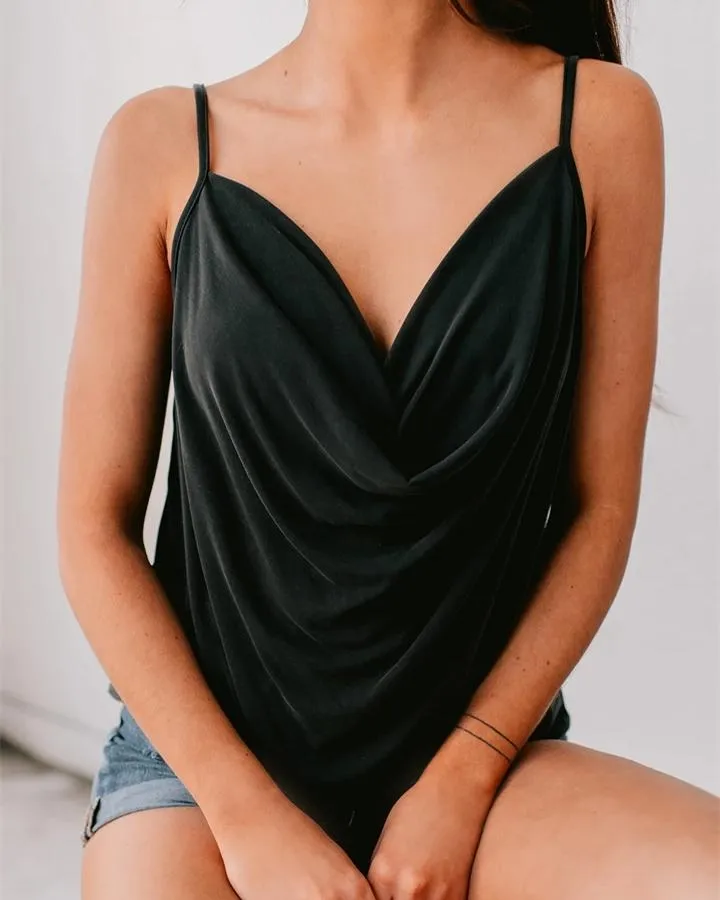 Roam The Wild V-Neck Tank Top - Black