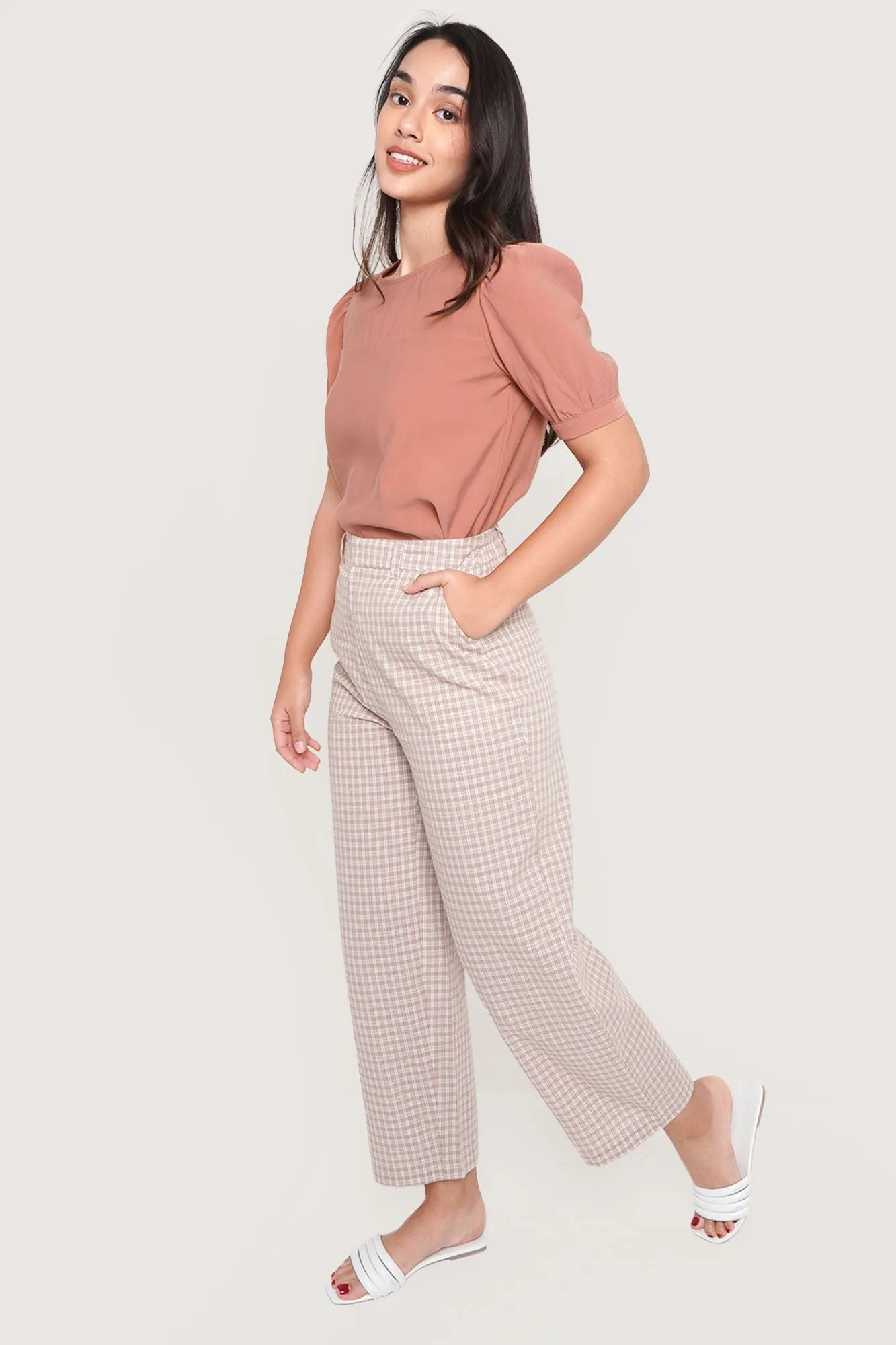 Round Neck Puff Sleeve Shirt