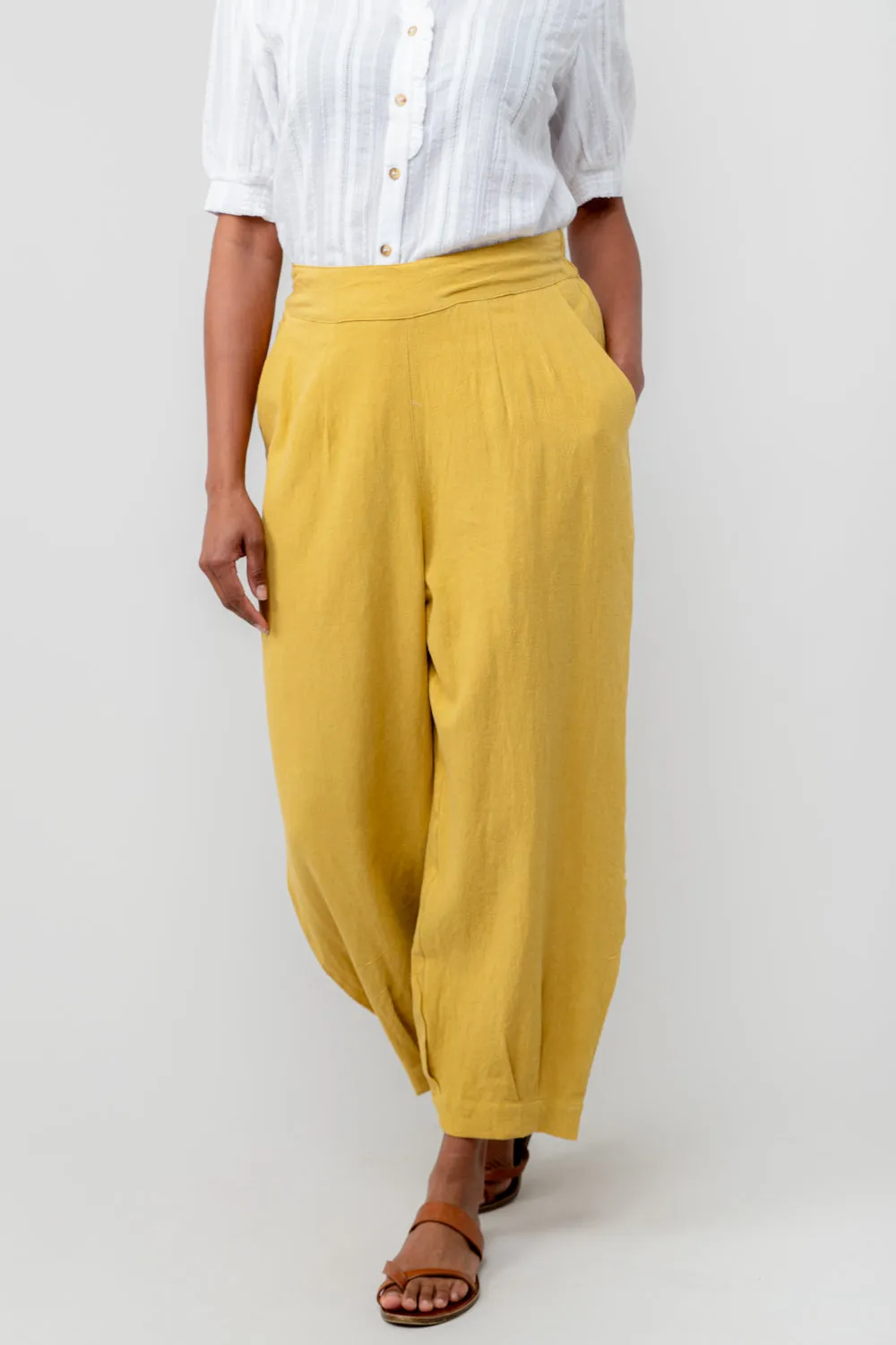 Sail Linen Blend Cropped Trousers