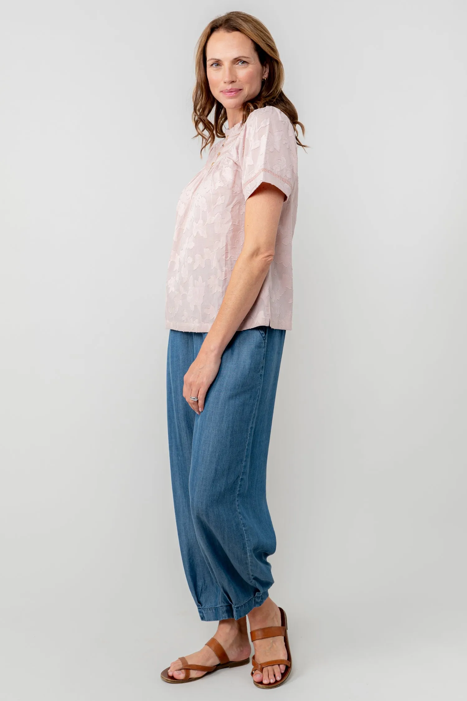 Sail Tencel Denim Cropped Trousers