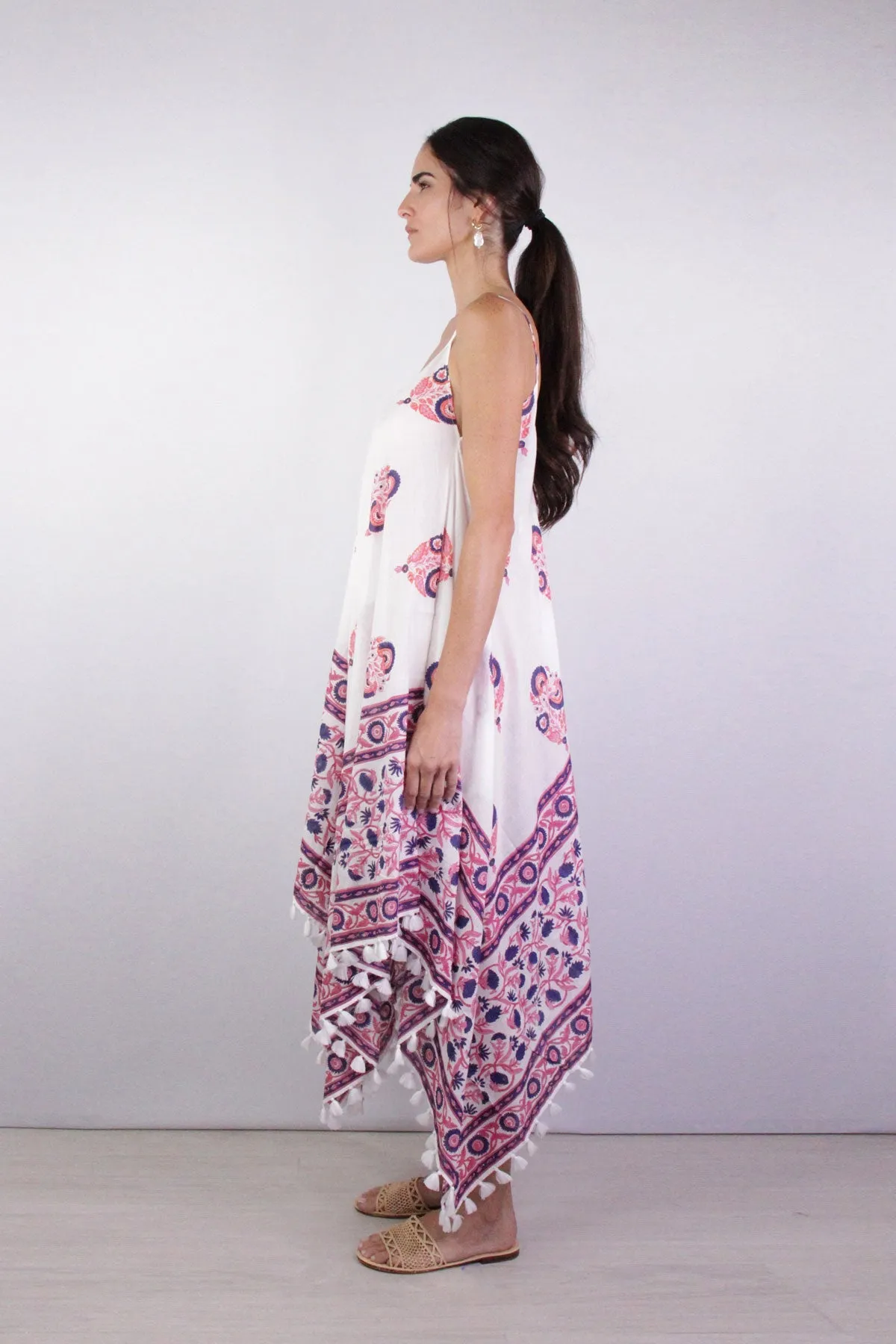 Sanu Floral Scarf Dress in White/Pink