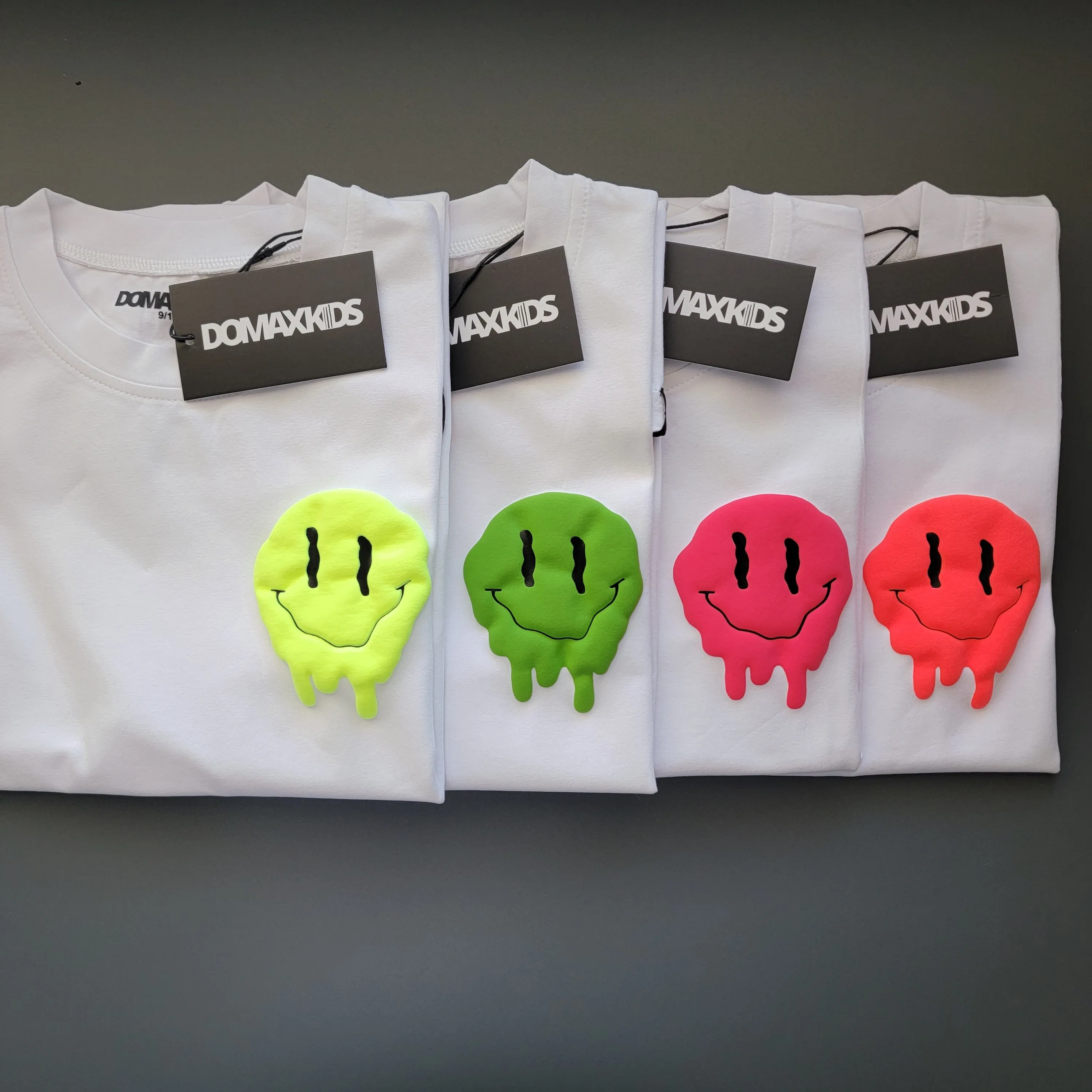 Smiley Drip Face - White tee
