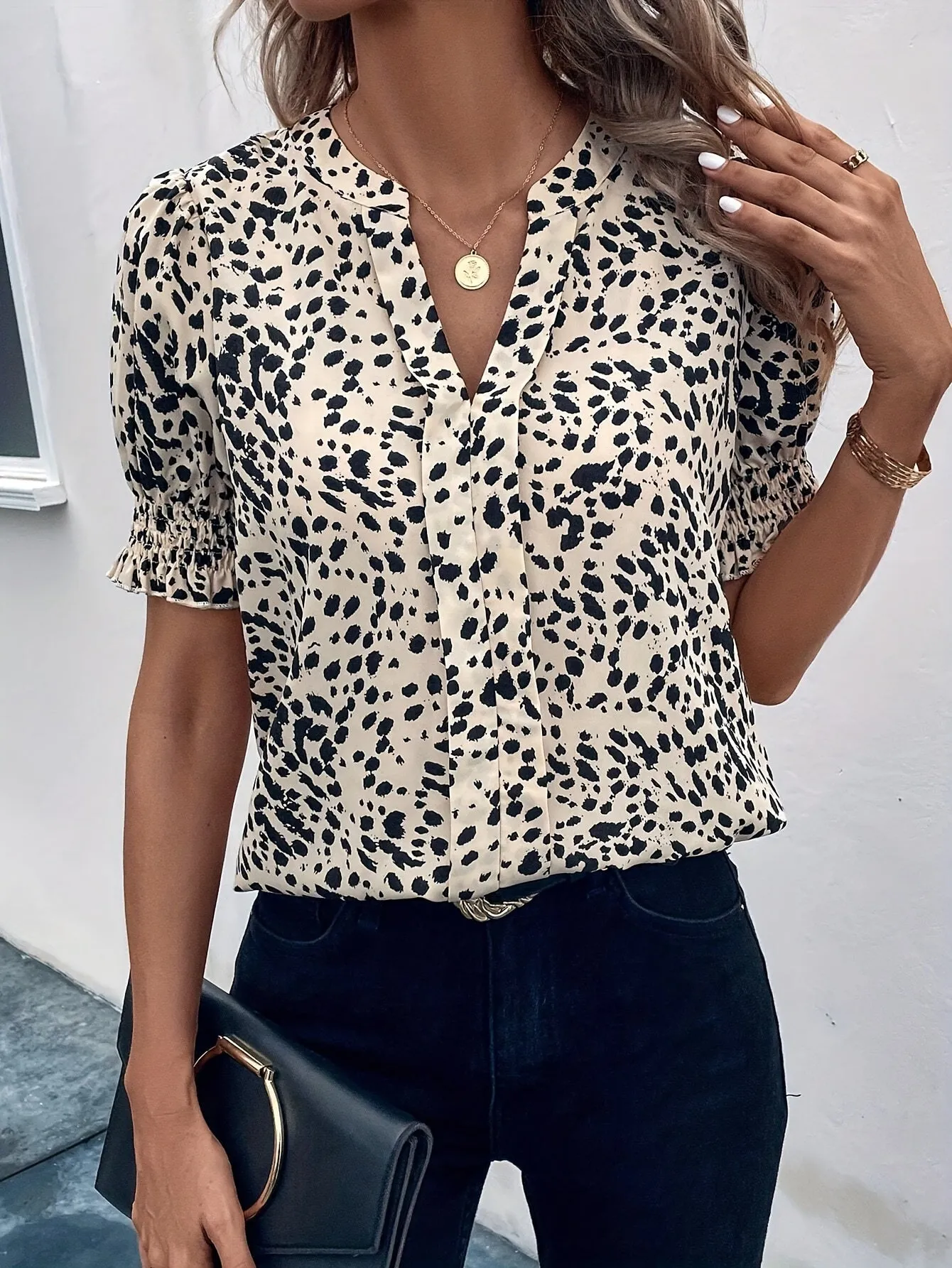 Sofia™ | Chic Puff Sleeve Notch Shirt