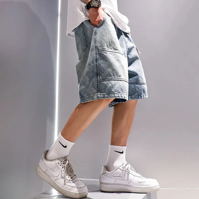 Sommer-Bereitschaft: Die "BlitzMode" Denim-Shorts für Herren