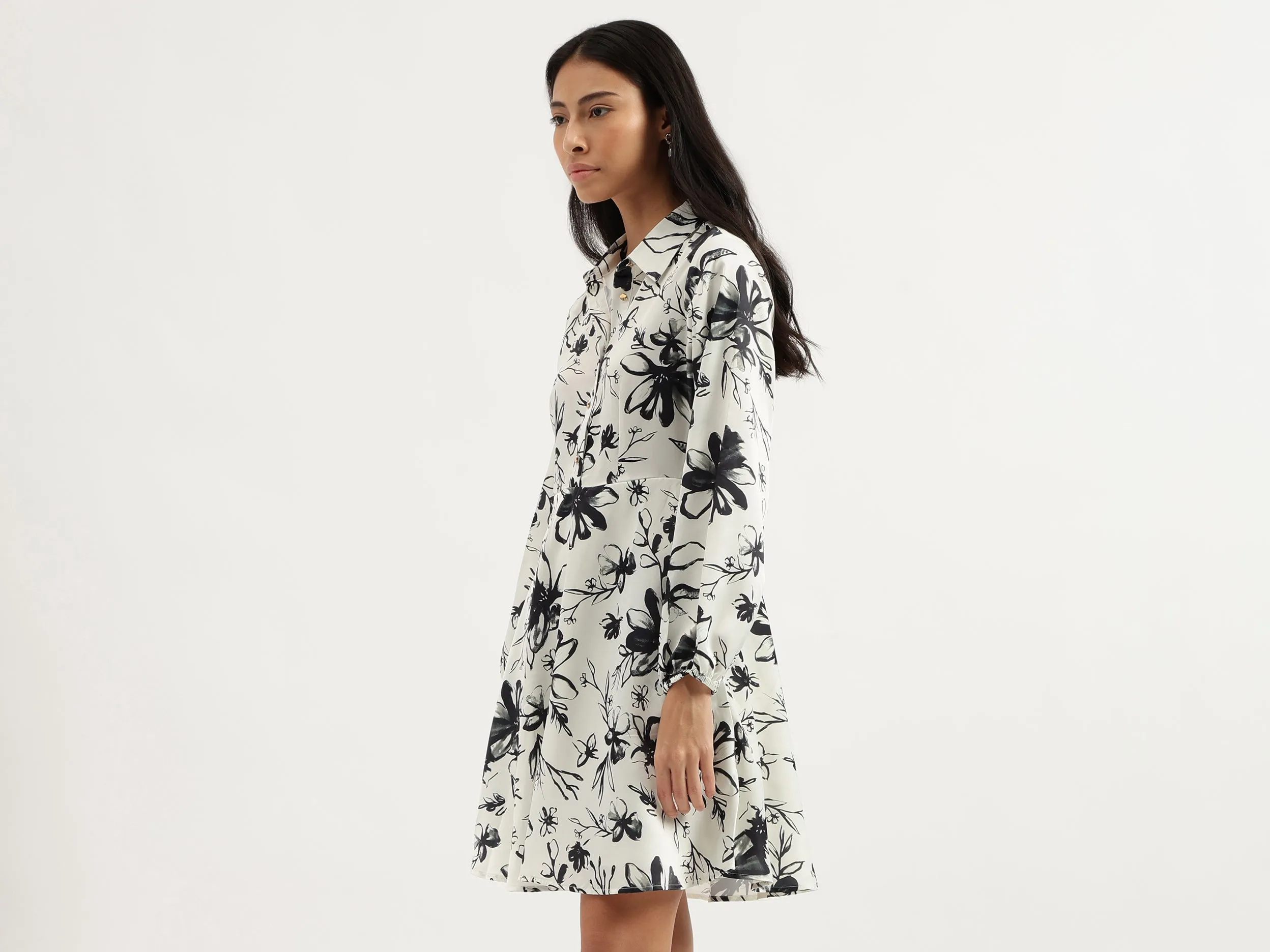 Spread Collar Floral Print Dresses