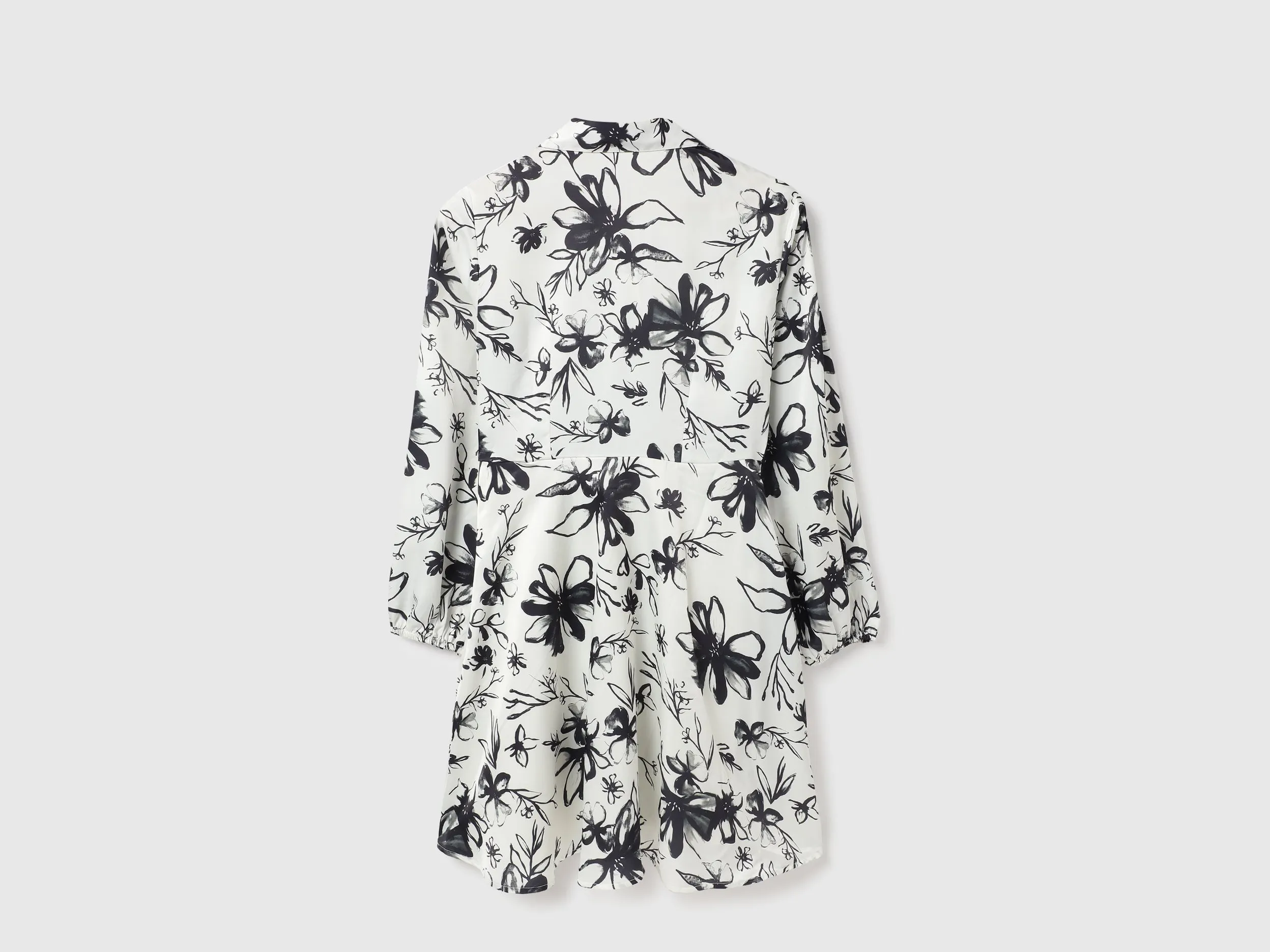 Spread Collar Floral Print Dresses