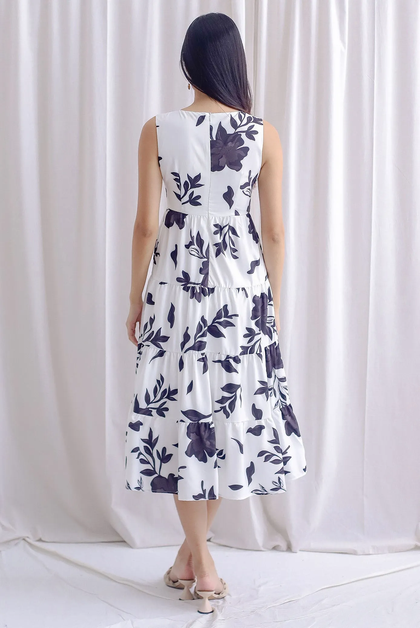 Starley Tiered Floral Maxi Dress In White