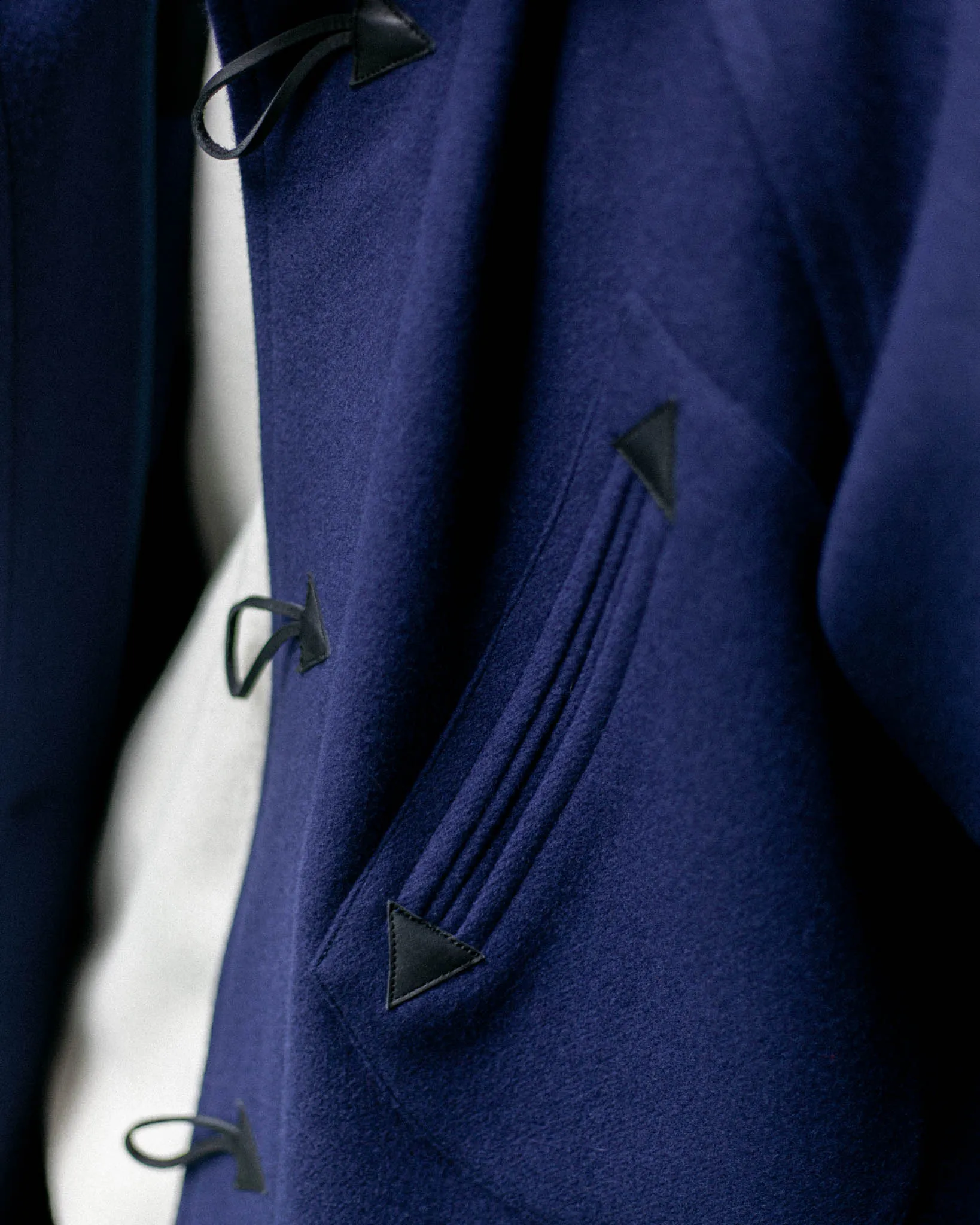SUN/KAKKE "GRANGE -Joshua Ellis Duffle Coat-"(BLUE)