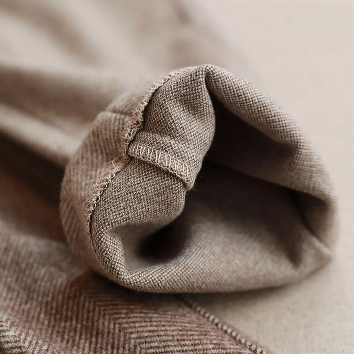 Tailored High-Waisted Wool Harem Trousers for Men
