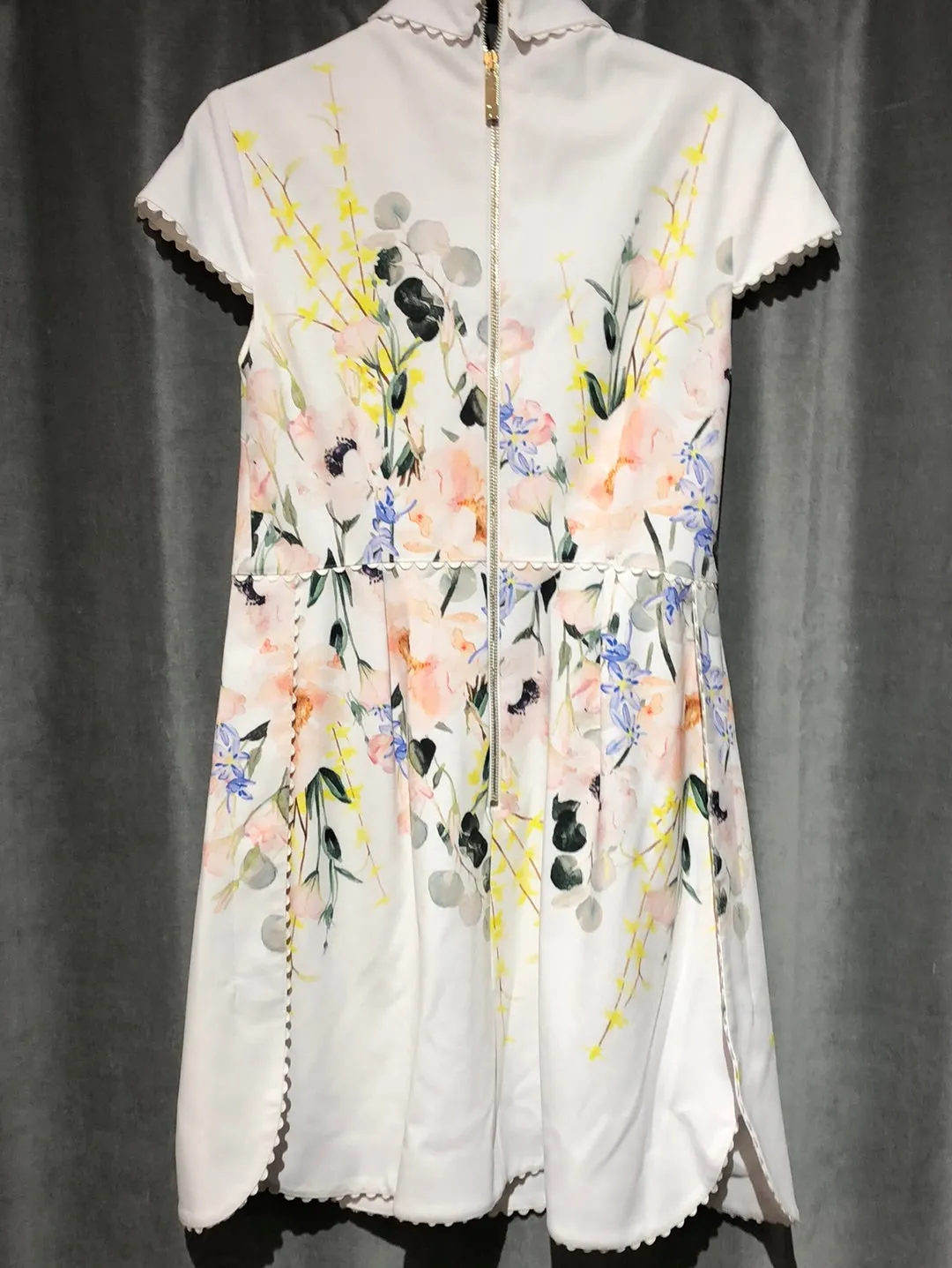 Ted Baker White Collared Floral Print Dress with Scalloped Trim