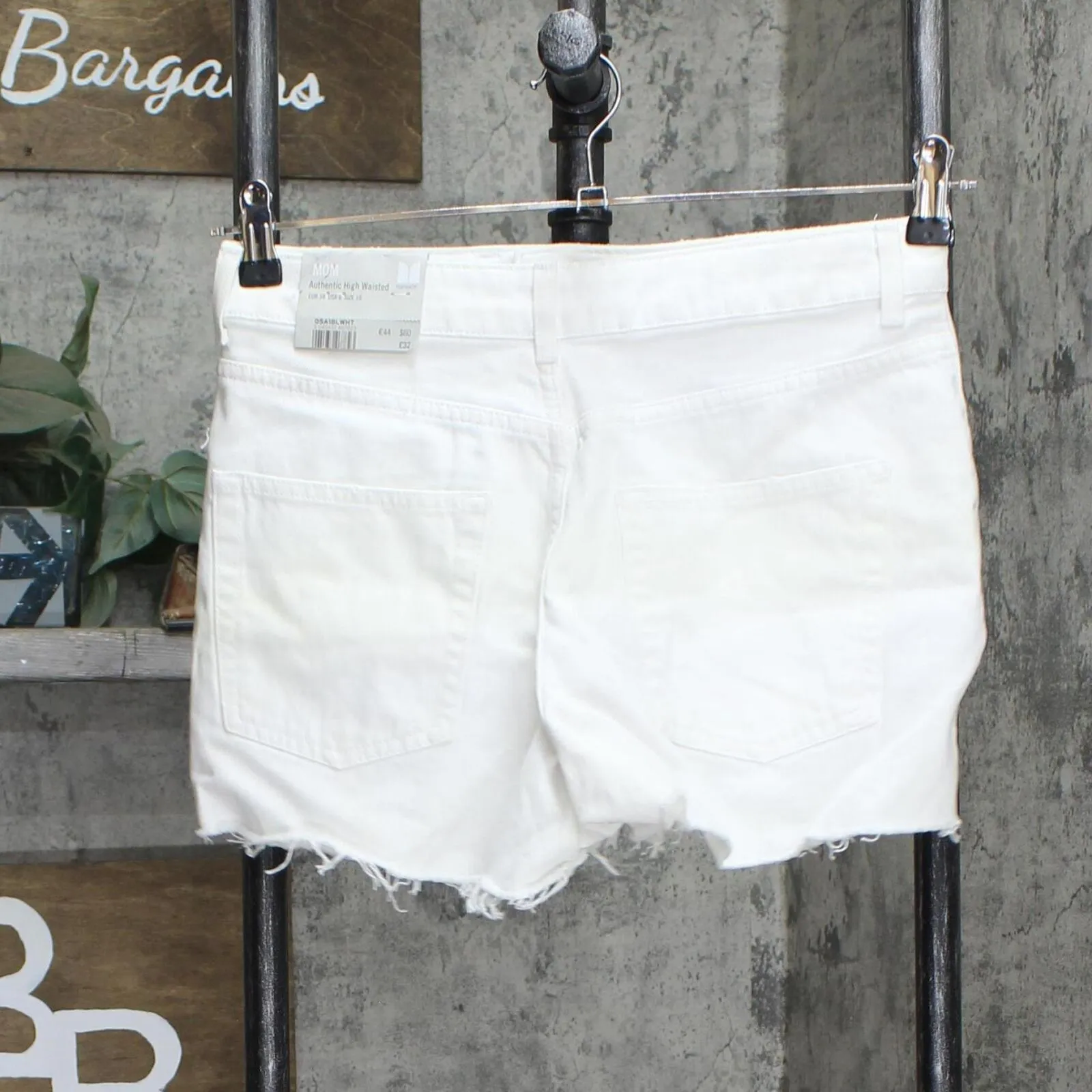 Topshop MOTO Highwaisted Rip Mom Shorts 89273961 White US 6 (UK 10)