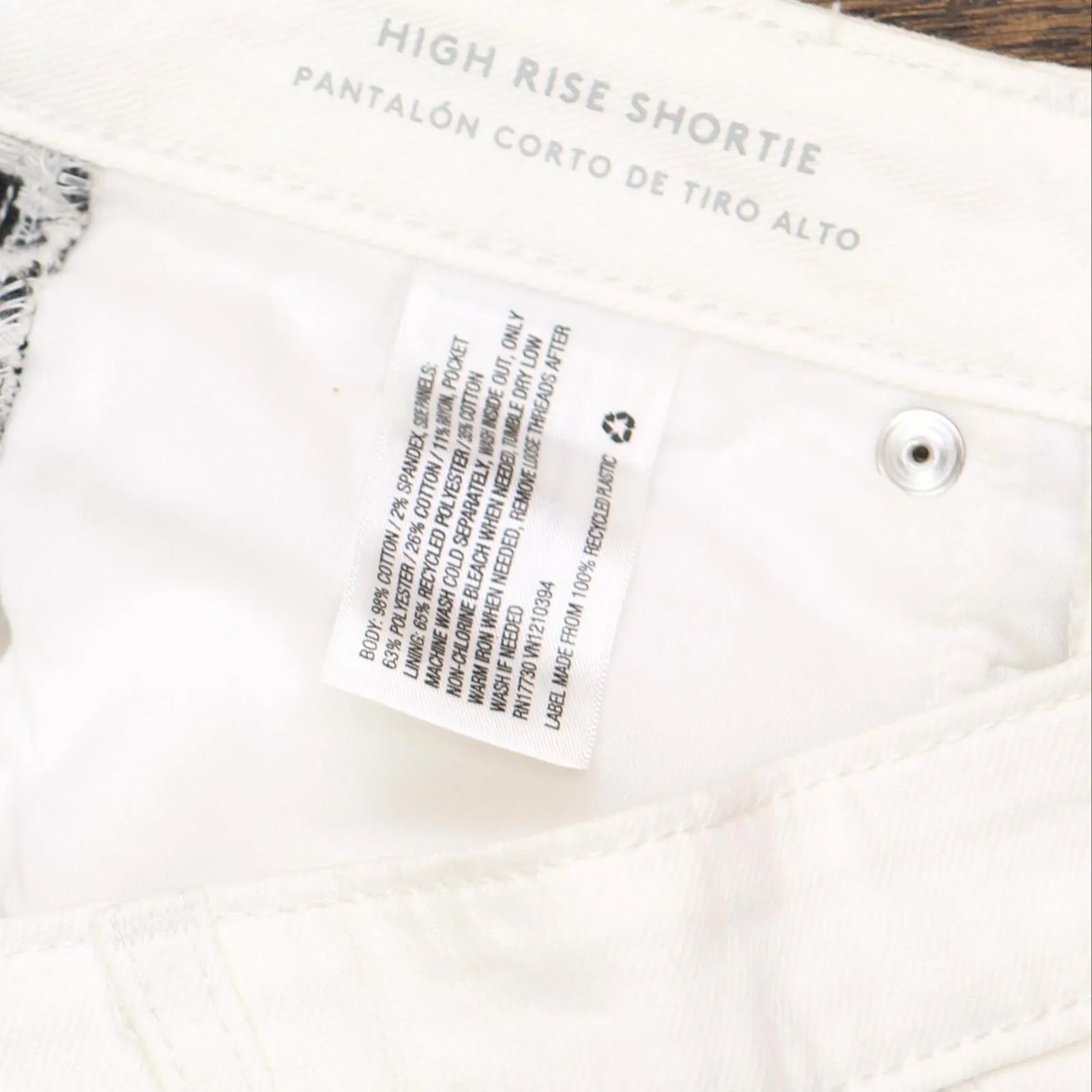 Universal Thread High-Rise Shortie Jean Shorts with Side Panel White / Black 6