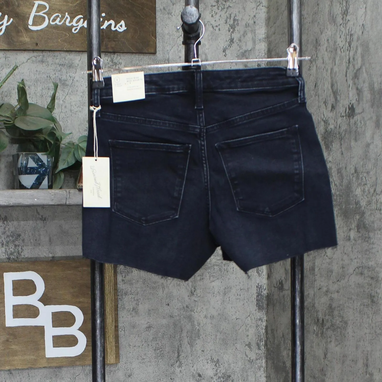 Universal Thread Womens High Rise Midi Denim Shorts Midnight Blue 2
