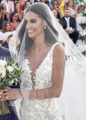 V-Neck Backless Floral Lace Appliques Wedding Dresses with Mermaid Train