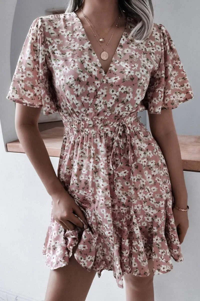 V-NECK FLORAL RUFFLED PLEATED DRESS SHORT