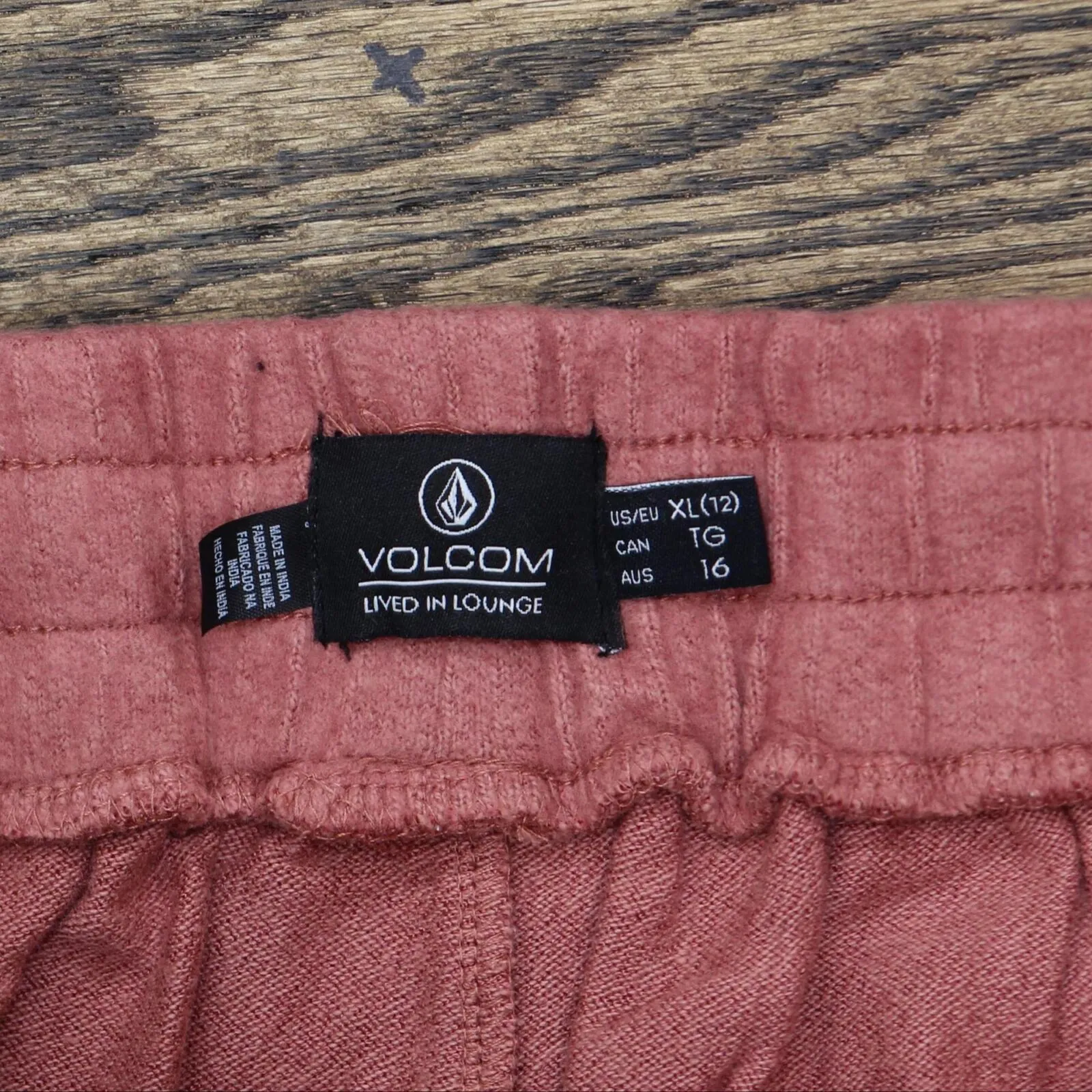 Volcom Womens Lived in Lounge Fleece Sweat Shorts Rosewood Pink XL