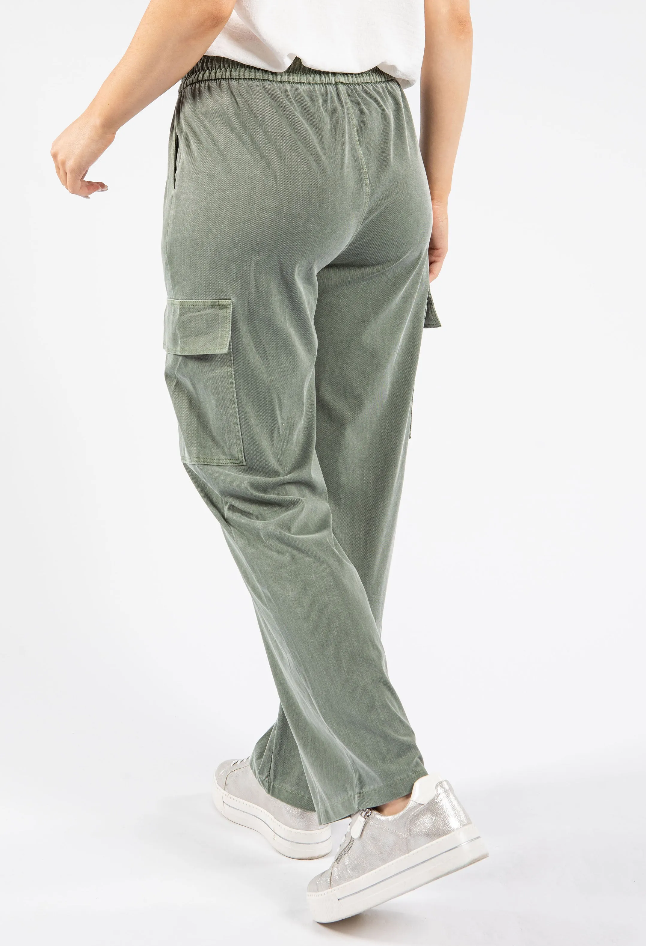 Wide Leg Cargo Trousers