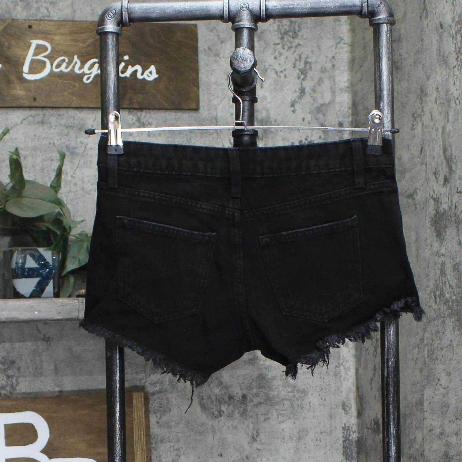Wild Fable Womens Distressed Low Rise Jean Shorts 166f4cda0f03ce Black 00