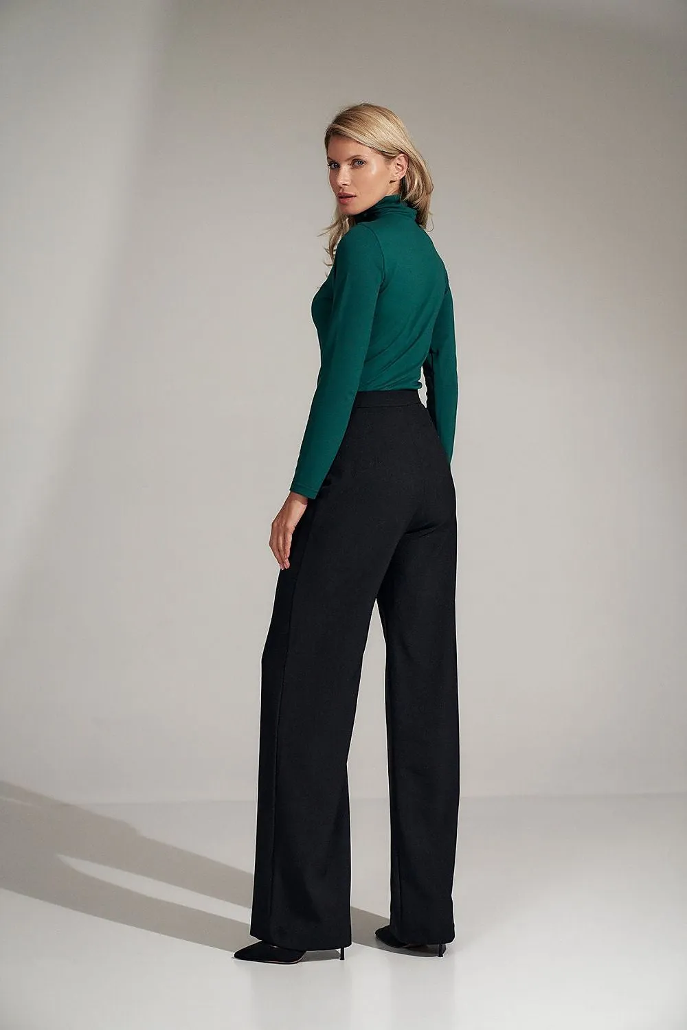Women trousers model 150789 Figl