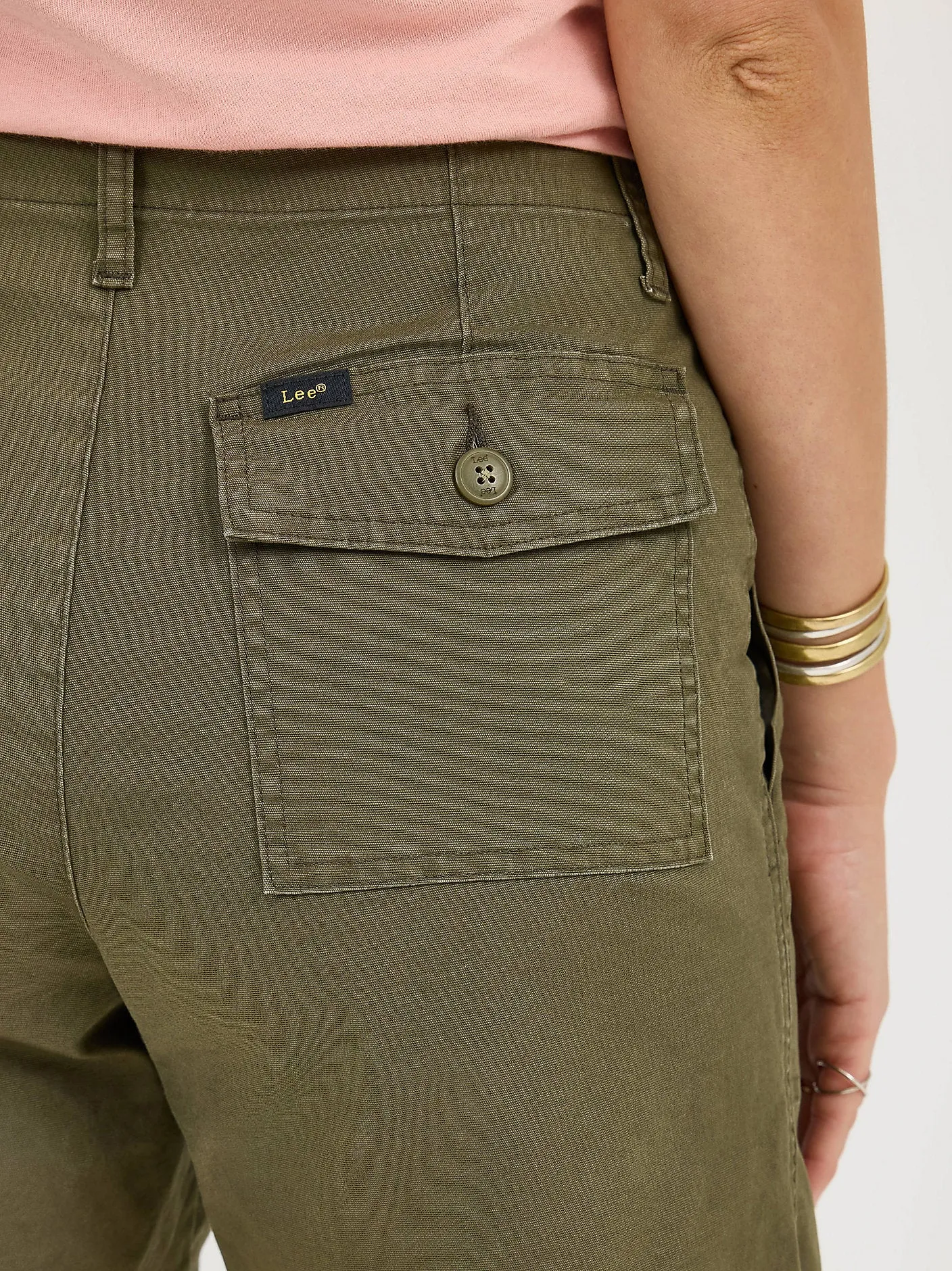 Women's Legendary Utility Short - Olive Night - 112364371