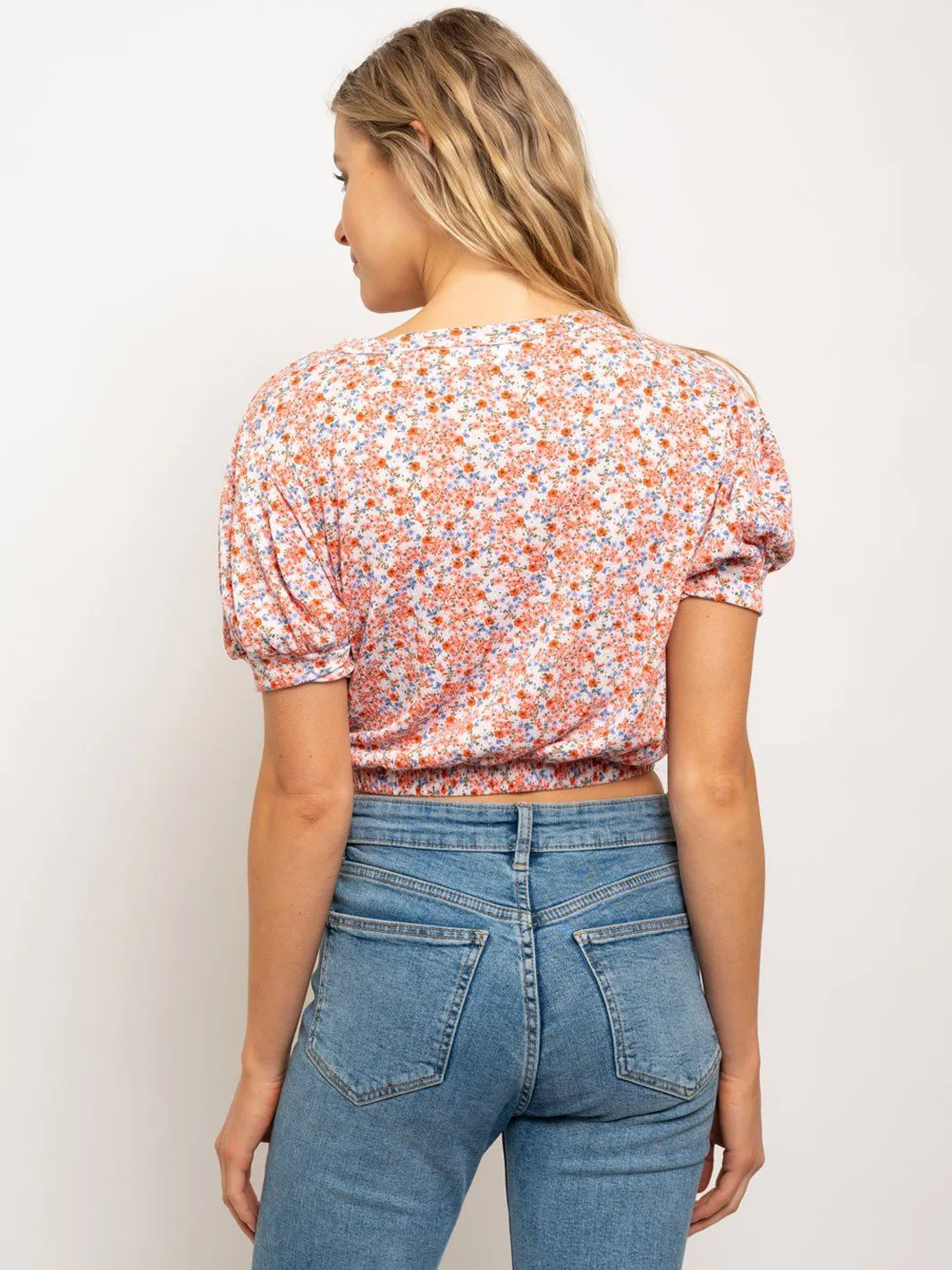 WOMEN'S PUFFED SLEEVE CROP TOP