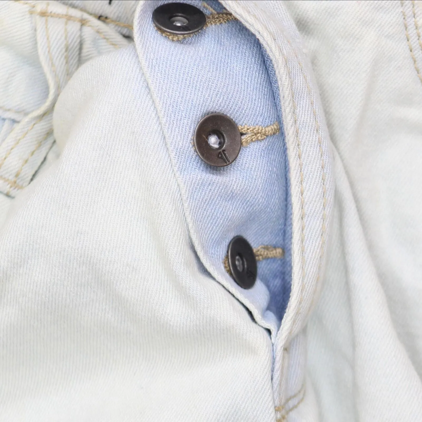 WYX Womens Vintage Denim Work Shorts Button Fly Distressed Light Blue 30