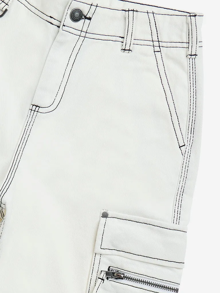 Y&F Kids Off-White Cargo-Style Mid-Rise Denim Shorts